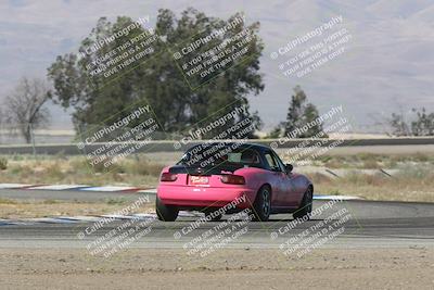 media/Jun-02-2024-CalClub SCCA (Sun) [[05fc656a50]]/Group 3/Qualifying/